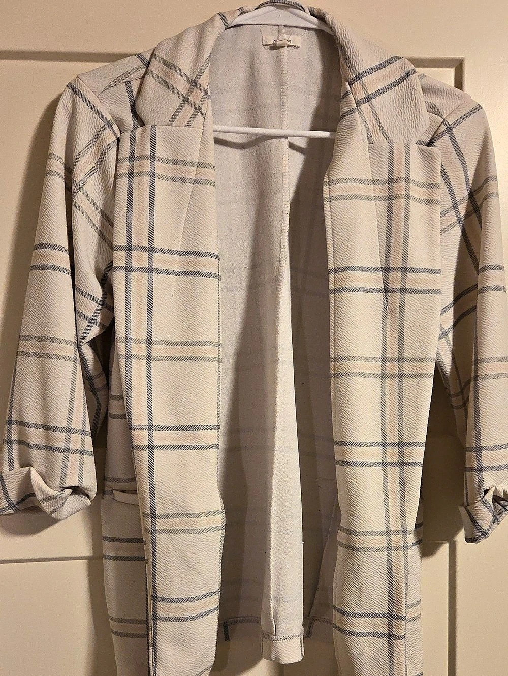 Maurices Versa 3/4 Sleeve Plaid Blazer Cream & Blue Medium